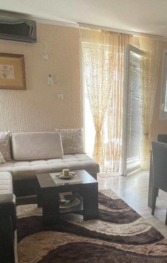 Studio Apartment For Rent In Budva Exterior foto
